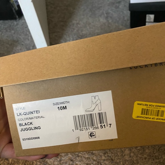 Lucky Brand Women's Quintei Leather Platform Stacked Heel Bootie - Picture 7 of 8